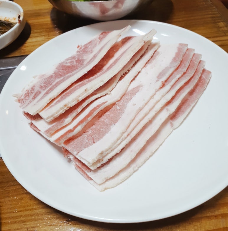 참숯뒷고기 이미지