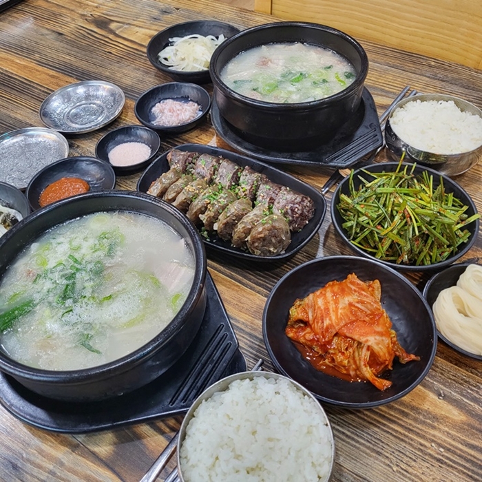한뚝배기 돼지국밥 이미지