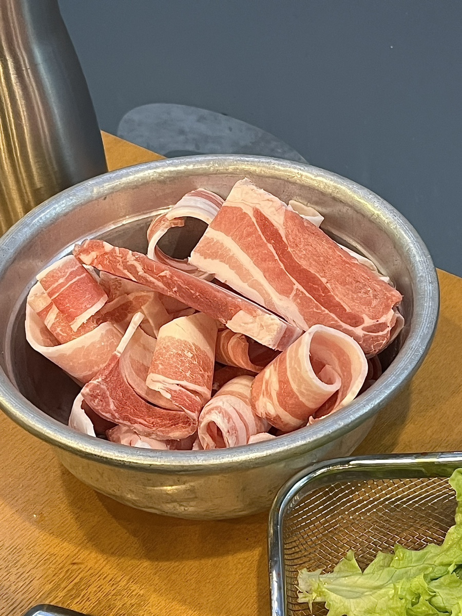 육품달 이미지