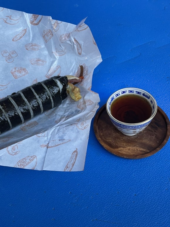 세상을누비는김밥 이미지