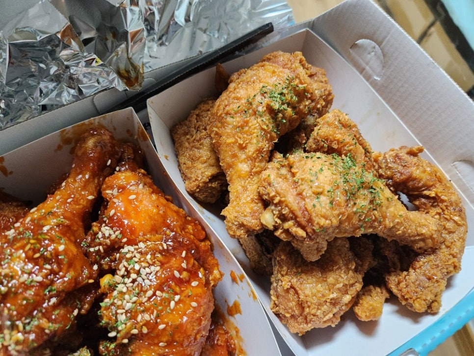 배통치킨 이미지