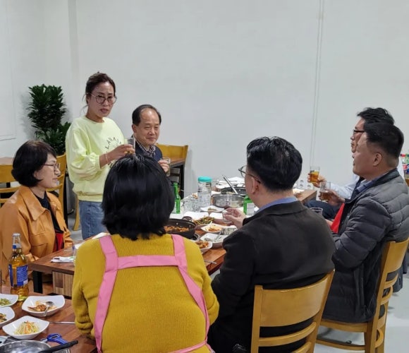 찌개와삼겹살 이미지