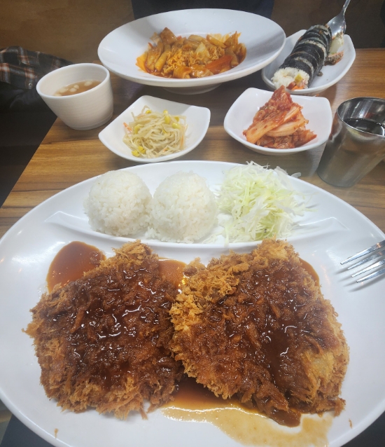 홍당무김밥 이미지