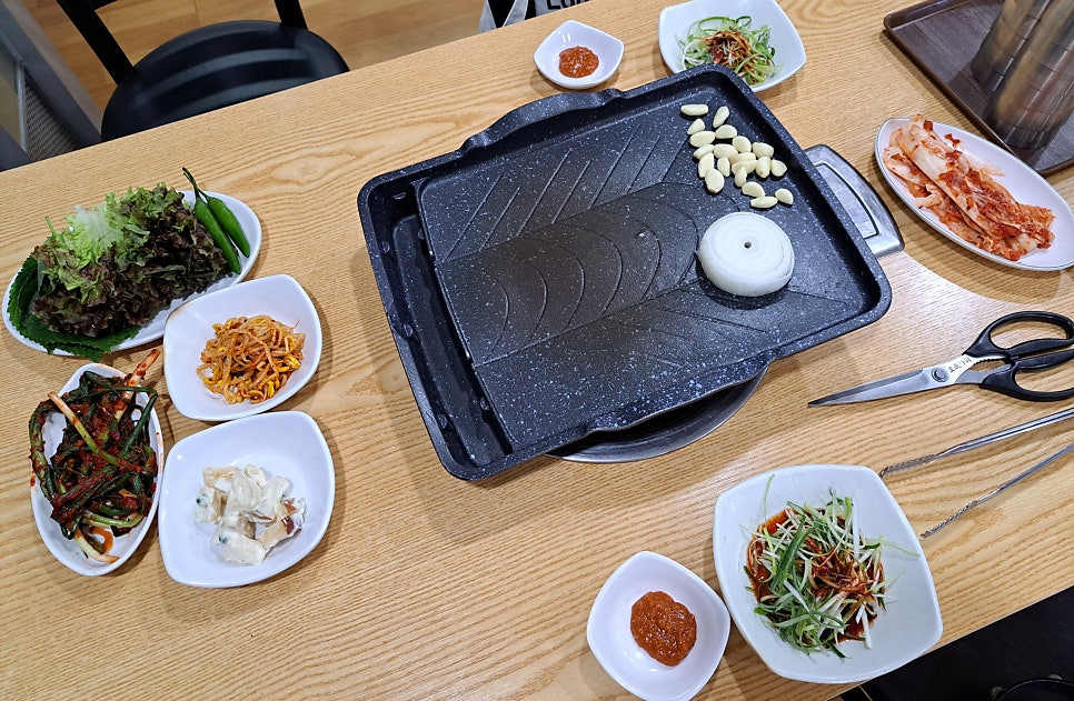 제주충세흑돼지 이미지