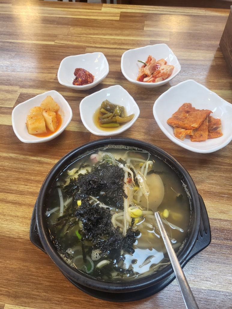 콩자루 콩나물국밥 이미지