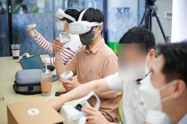 브이리스브이알 이미지