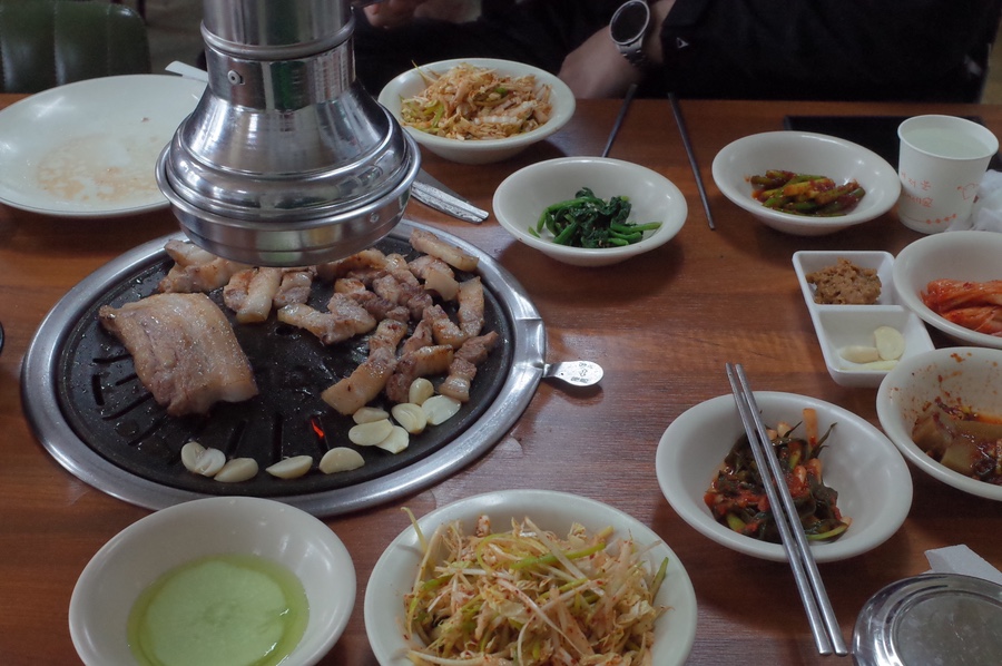 문경아가씨문경약돌돼지정육점 이미지