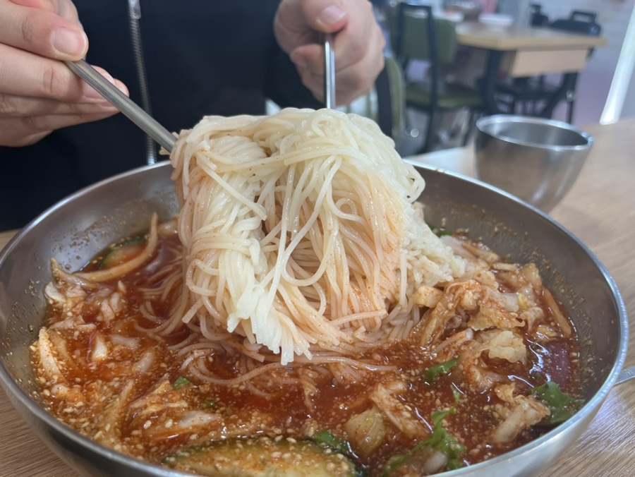 스포원잔치국수 이미지
