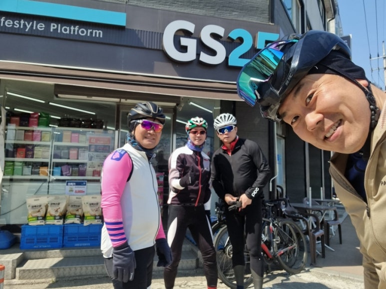 지에스25홍천강변점 이미지