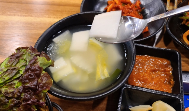참숯에구운족발의전설 이미지