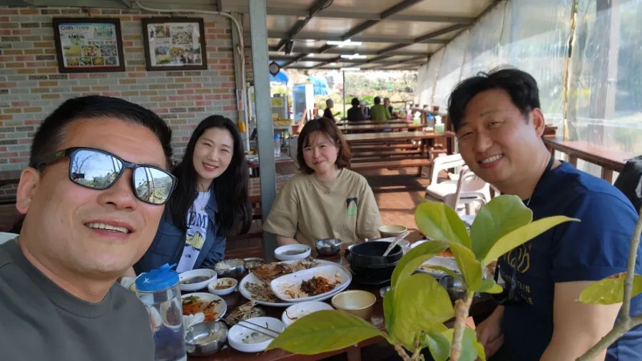꽃섬식당 이미지