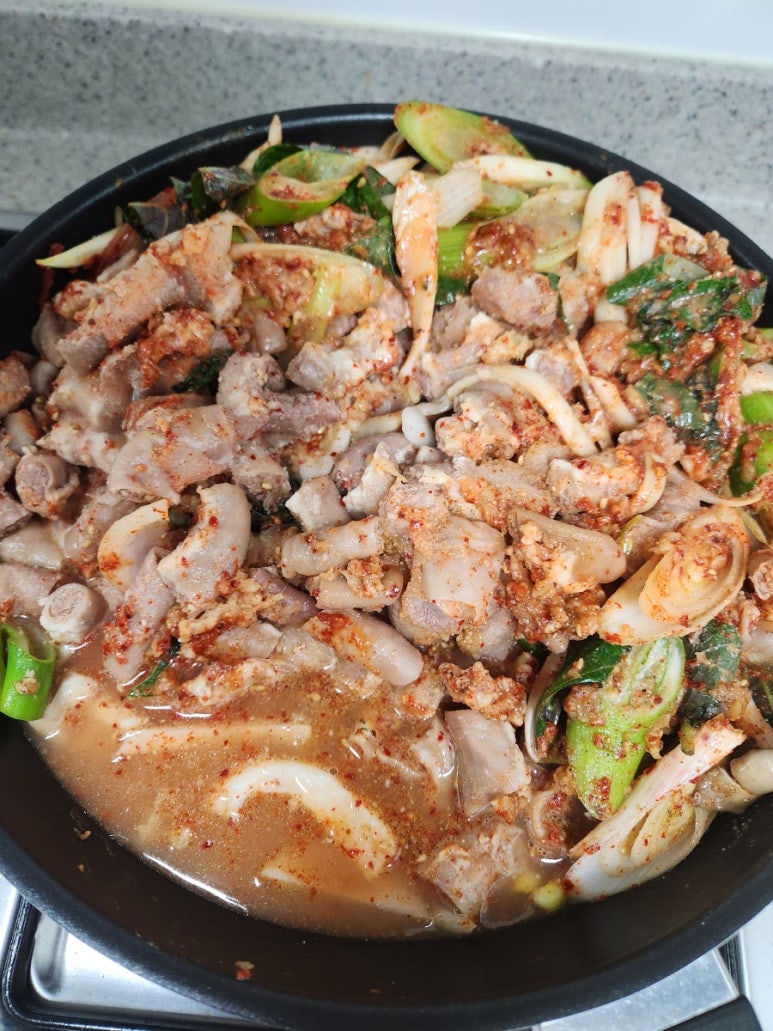 자모손두부생삼겹 이미지