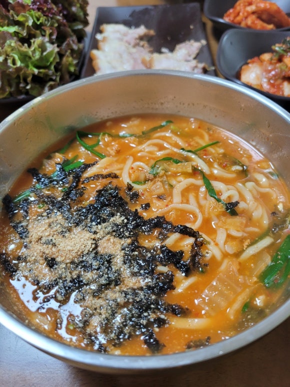 아그집들깨칼국수 이미지