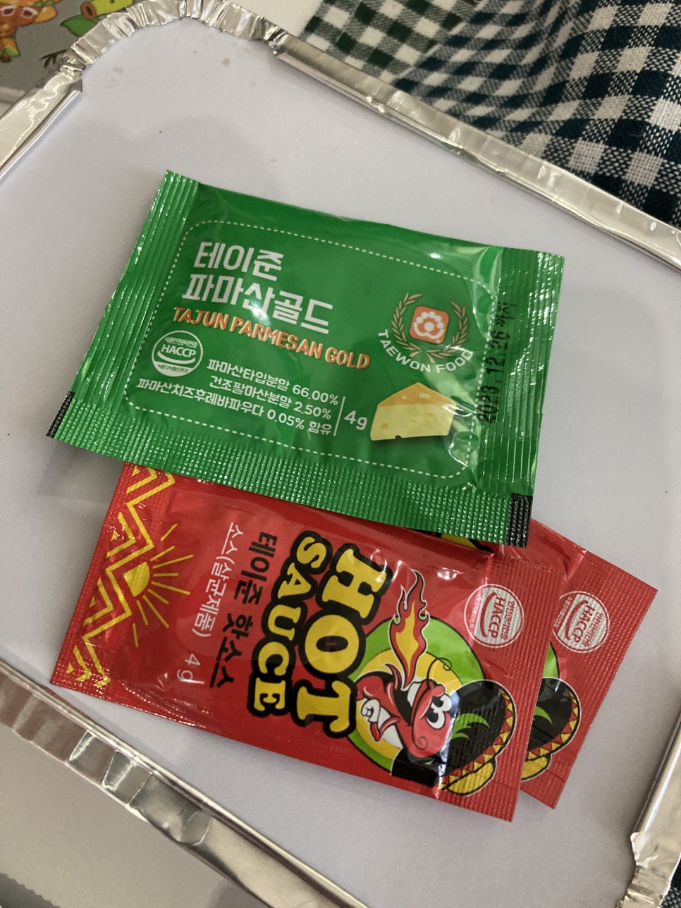 존앤존스 이미지