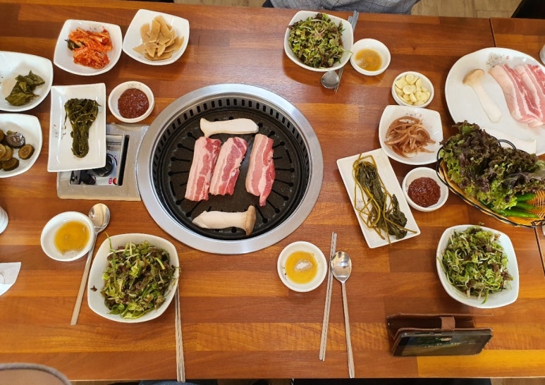 흑돼지묵자 이미지