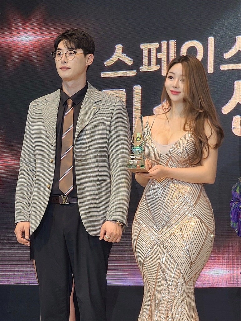 골드스페이스 이미지