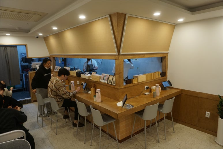 수암골연어곳간 이미지