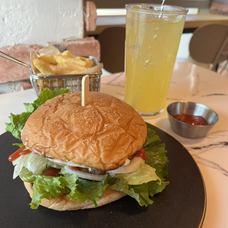 자마버거(JAMA BURGER) 이미지