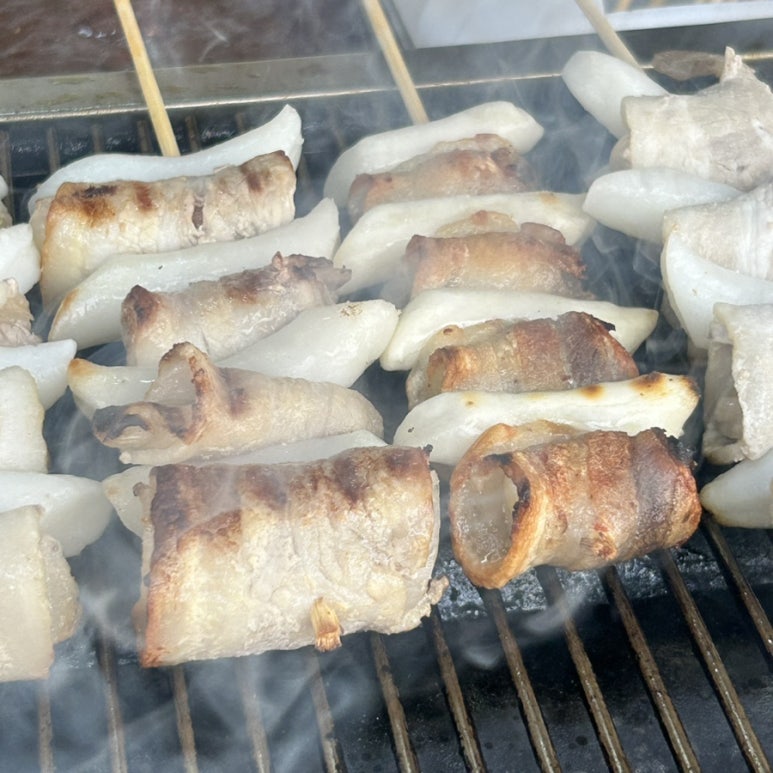 삼꼬와닭꼬 이미지