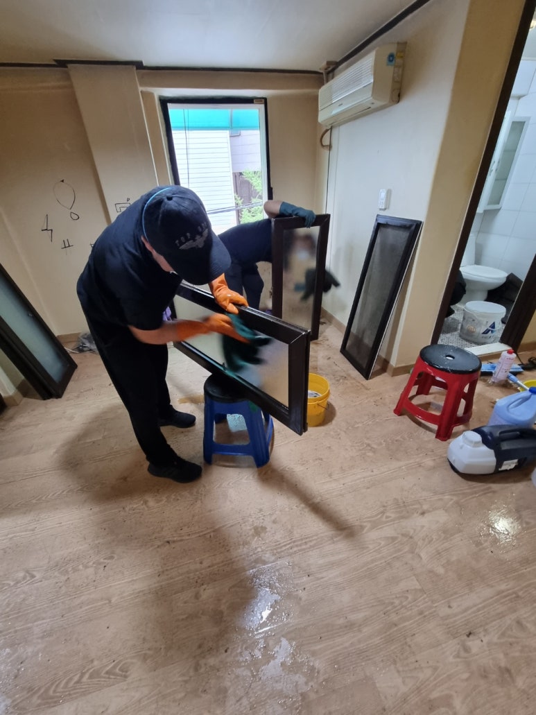 푸른숲청소 이미지