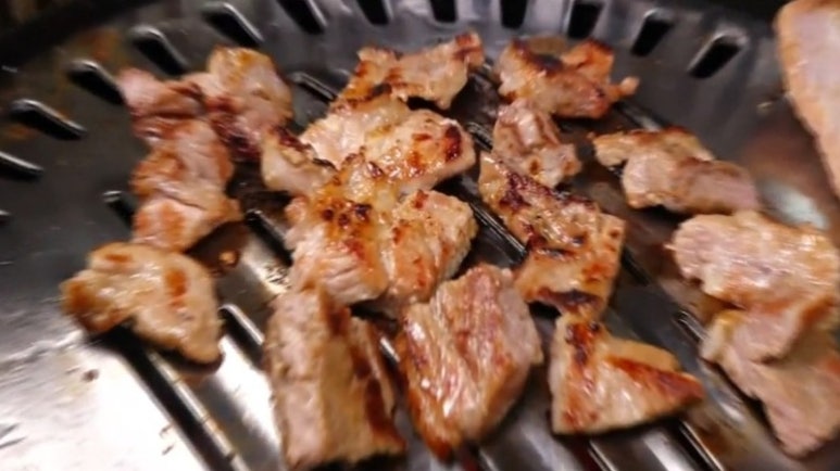 돼지3남매 이미지