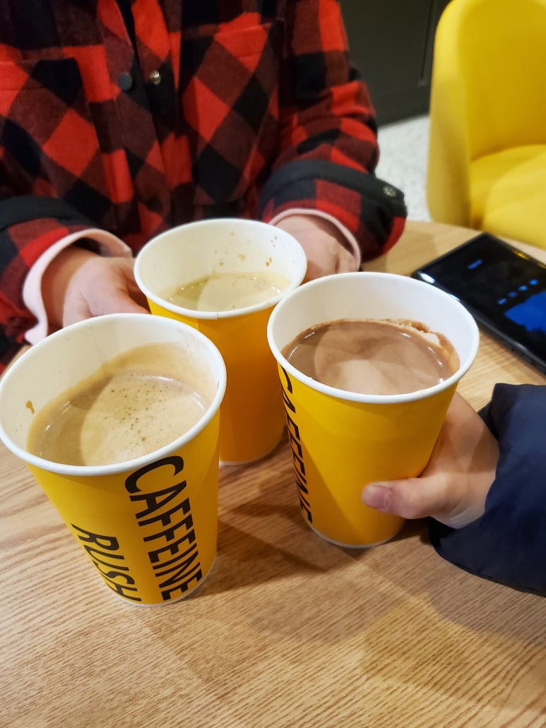 카페인러쉬 이미지