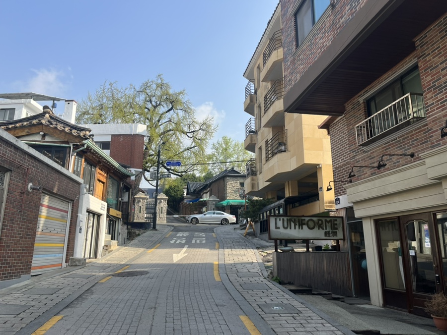틈틈스튜디오 이미지