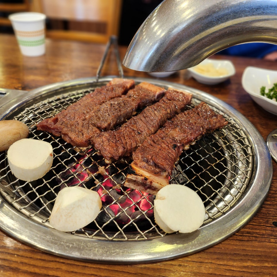 최박사수원왕갈비 이미지