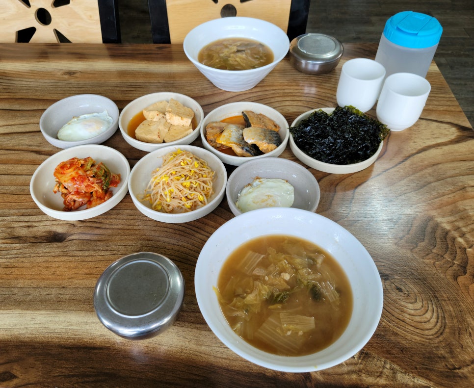 시골배추국 이미지
