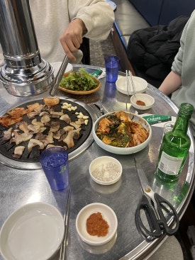 점2숯불뒷고기 이미지