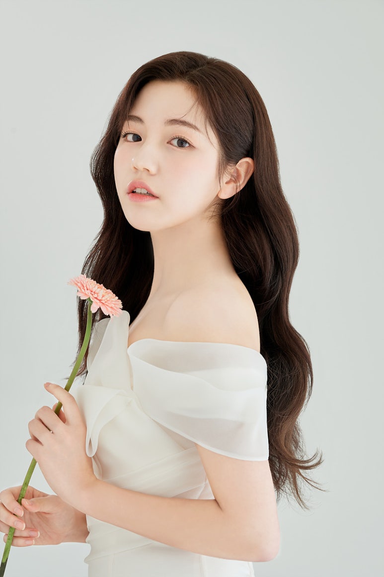 러비헤어메이크업 이미지