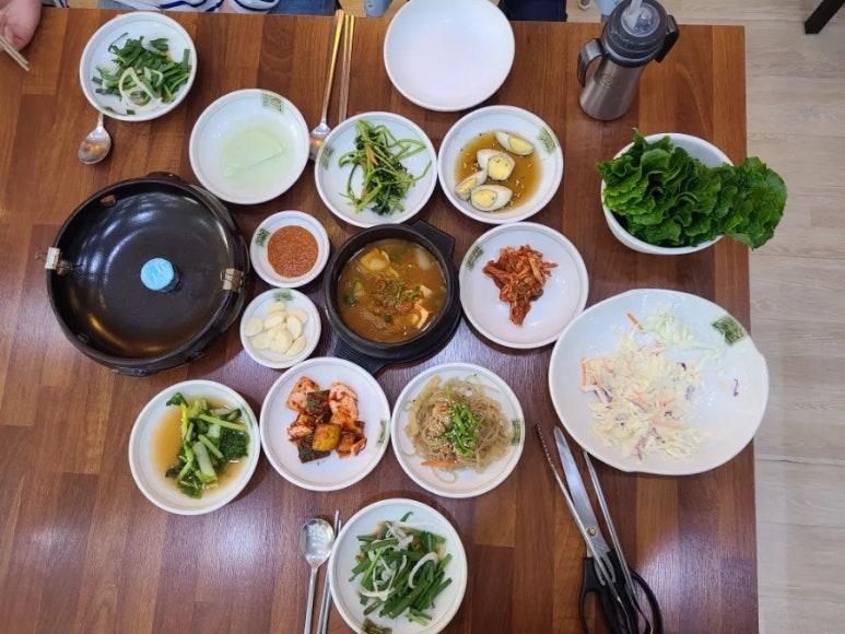장수촌돼지숯불갈비 이미지
