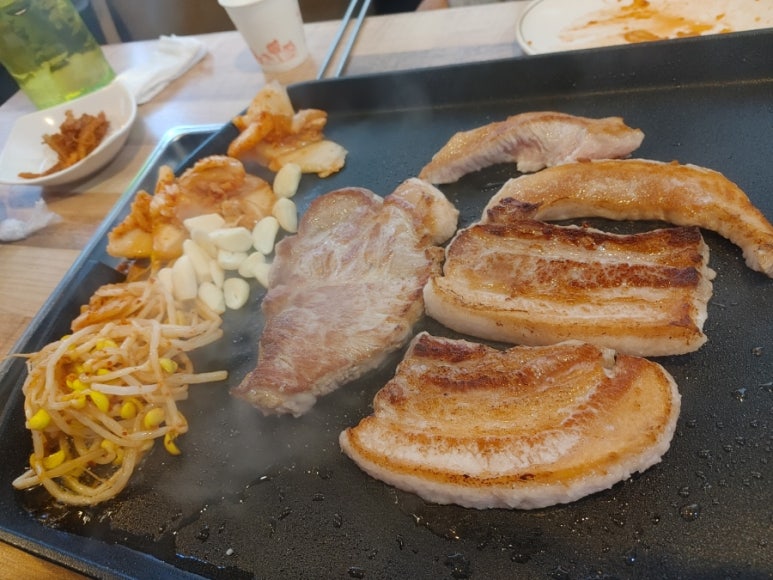 돼풍이 이미지