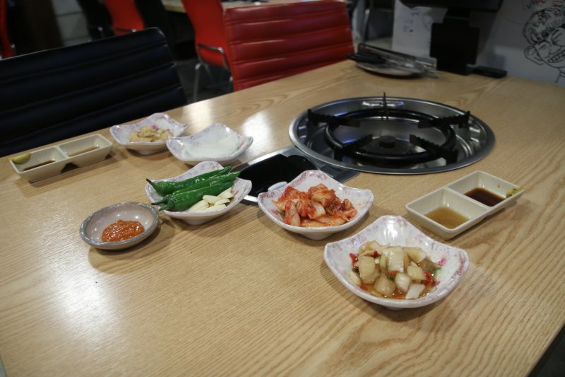 부자숯불고기집 이미지