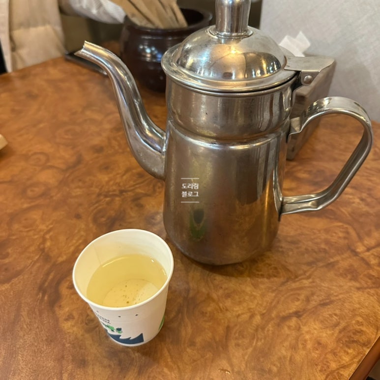 팔모정식당 이미지