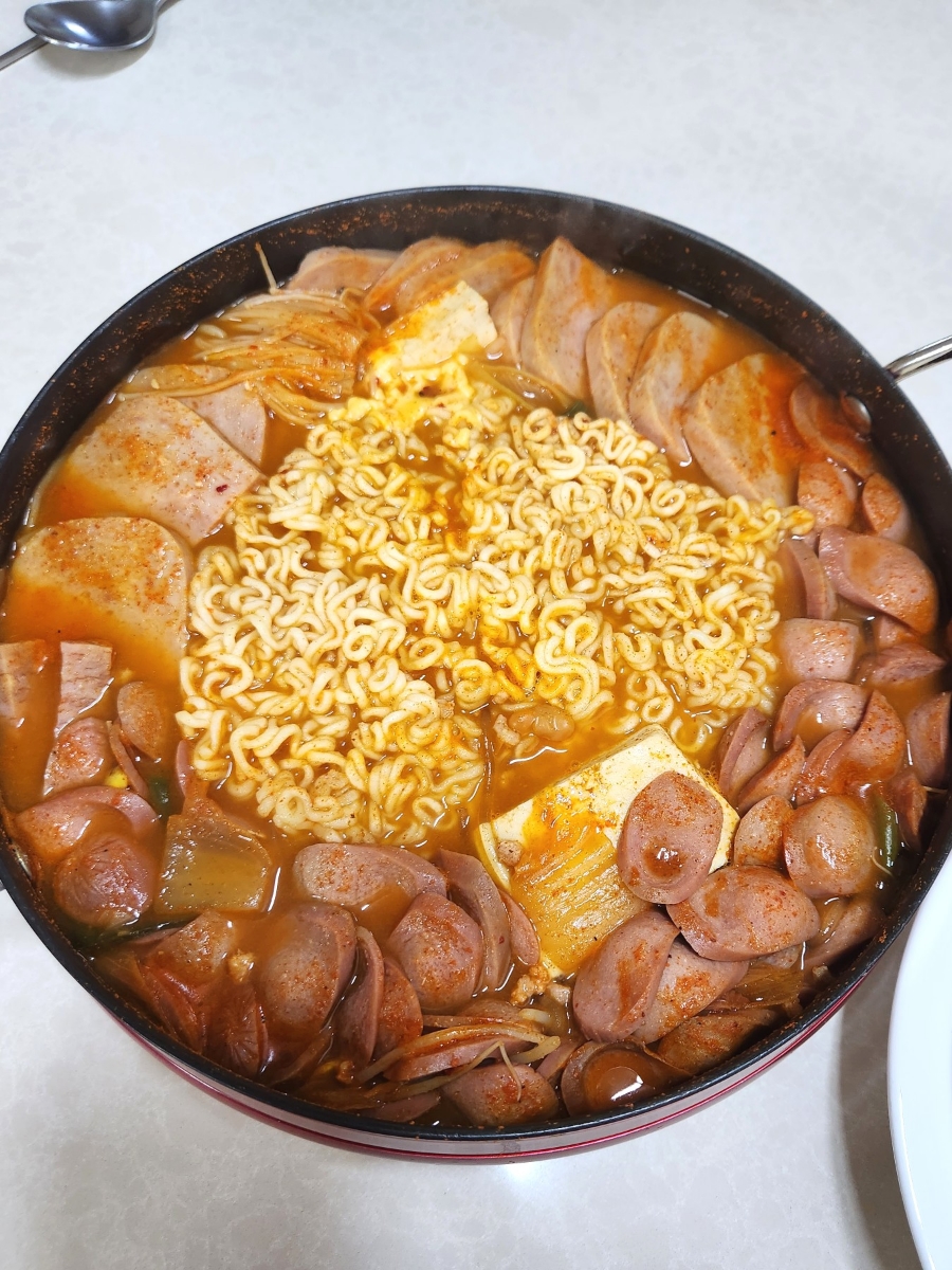 끓일래볶을래 이미지