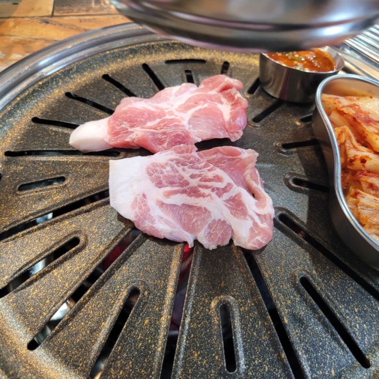 솔찬제주뒷고기 이미지