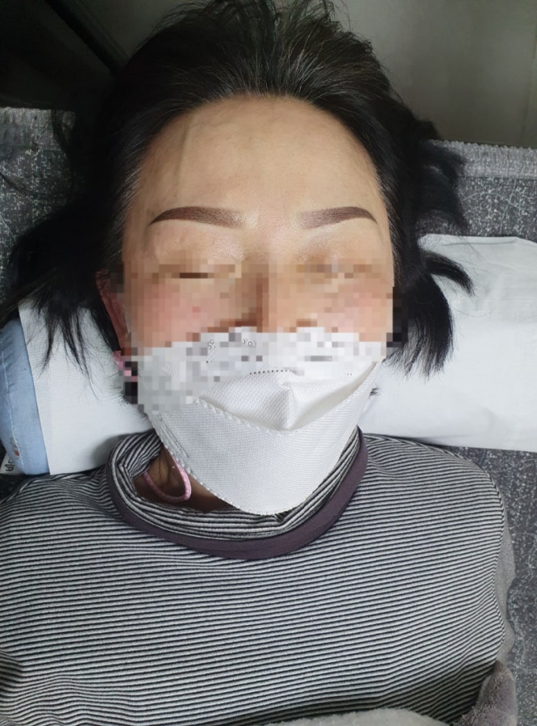 눈썹더하기 이미지