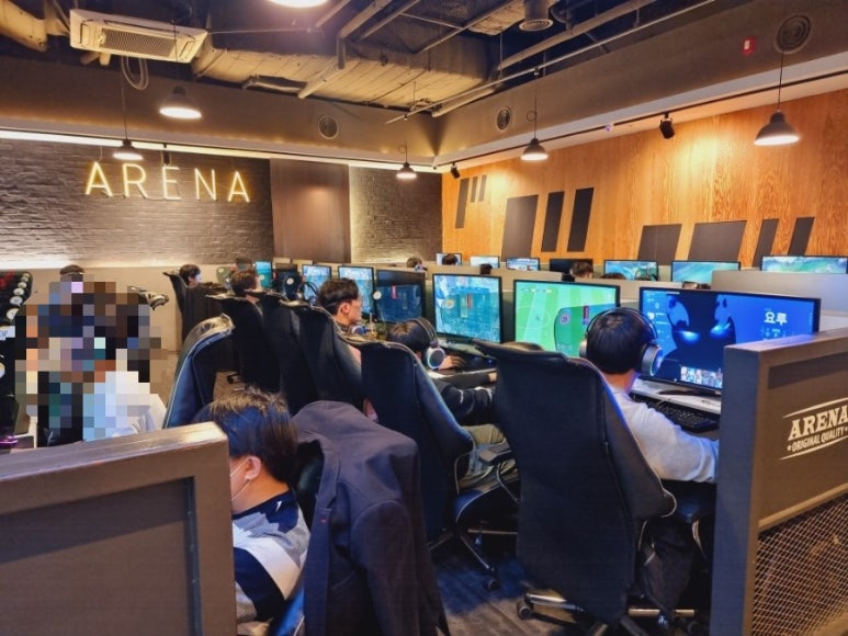 아레나PC방 이미지