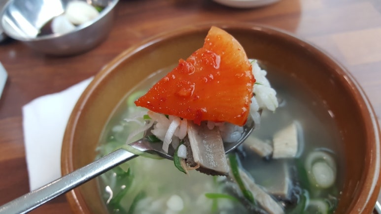 명족발진칼국수 이미지