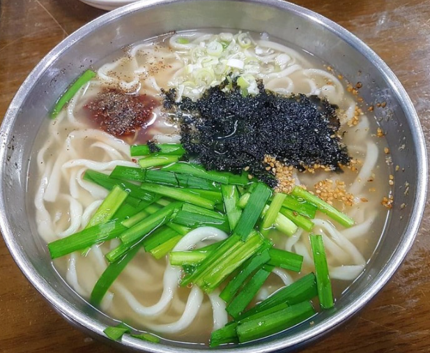 최가네촌국수 이미지