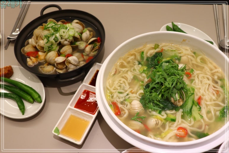 조조칼국수 이미지