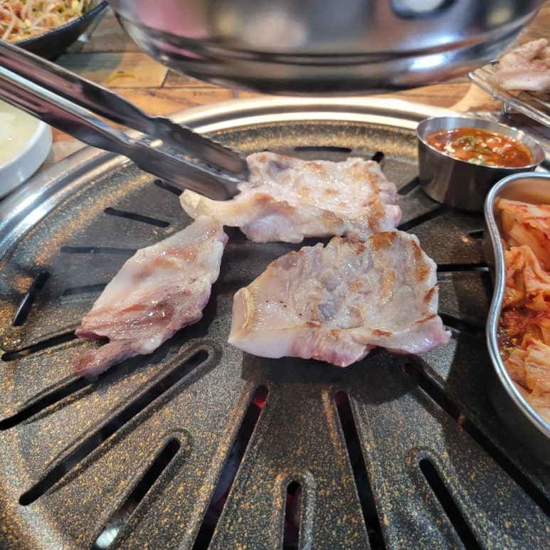 솔찬제주뒷고기 이미지