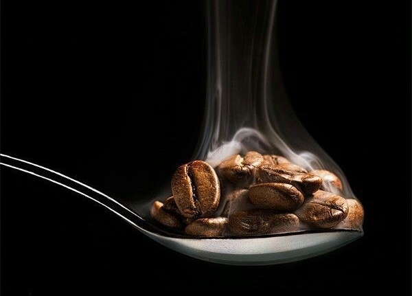 카페인(CAFFEINE) 이미지