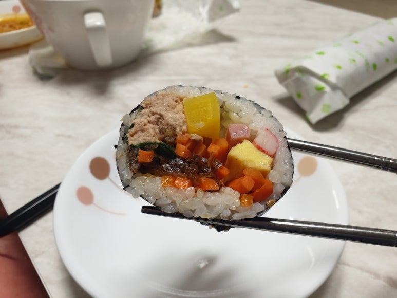 고봉민김밥인마산신세계점 이미지
