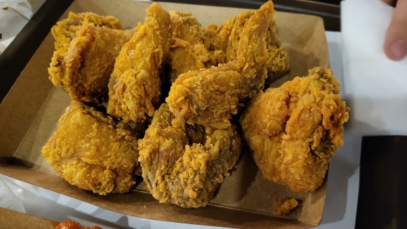 맘스터치 김해인제대점 이미지