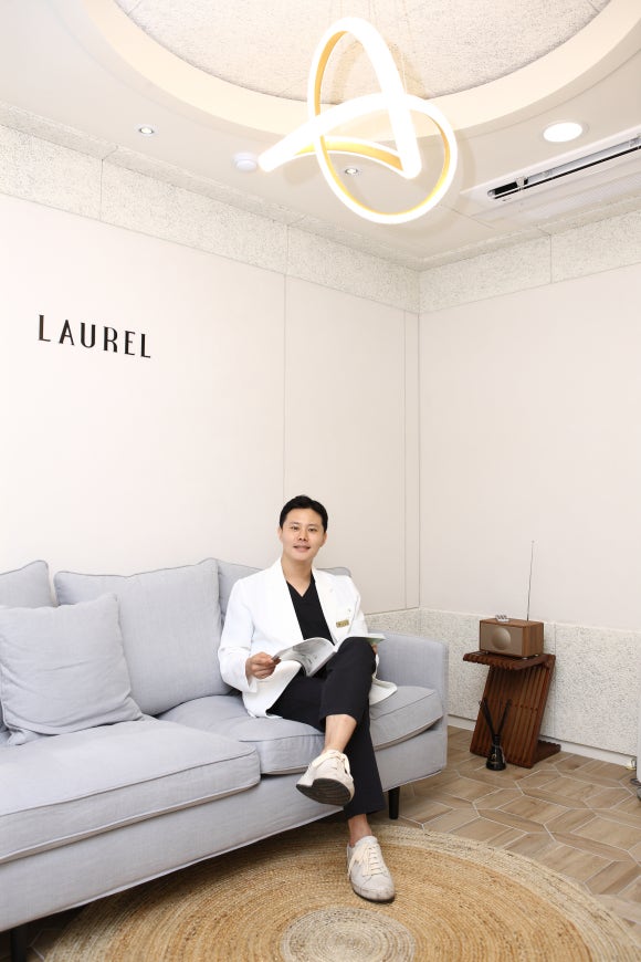 우아한피부과의원 이미지