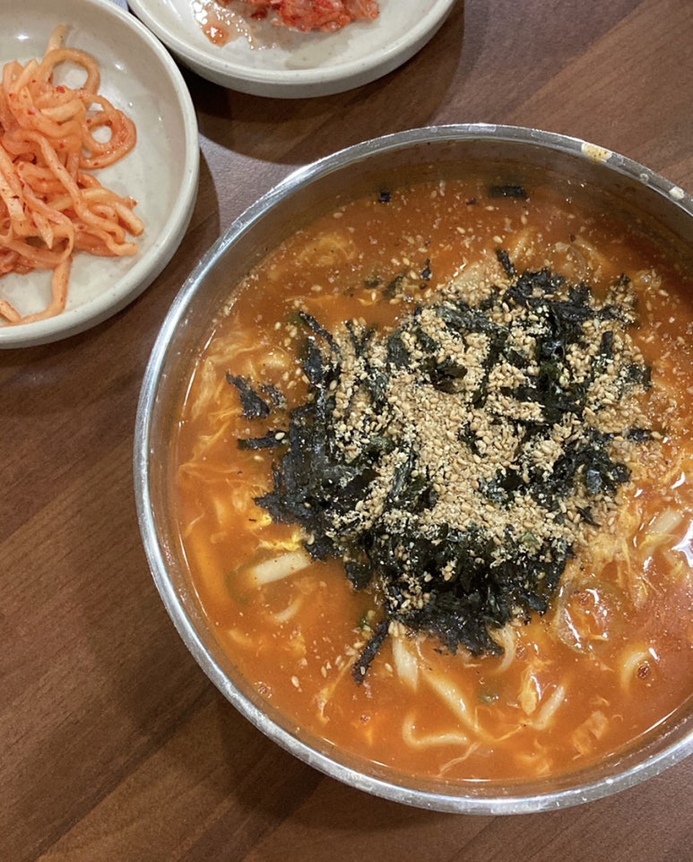 무진장칼국수 이미지