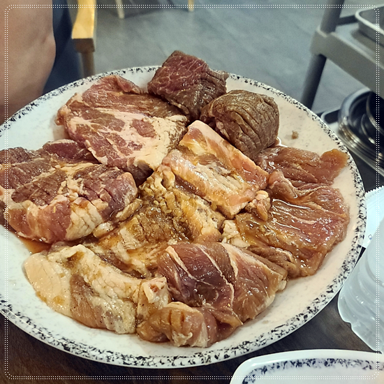 김해돼지갈비 이미지