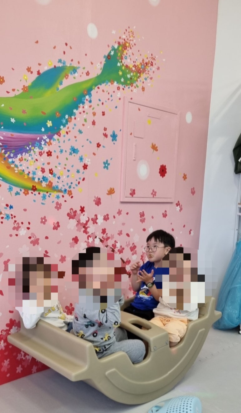 우리끼리키즈카페고래마을 이미지